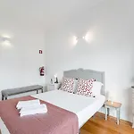 Guestready - Gold Leaf