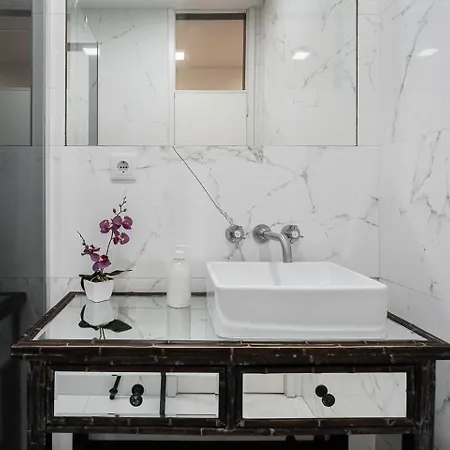 Guestready - Gold Leaf * Porto